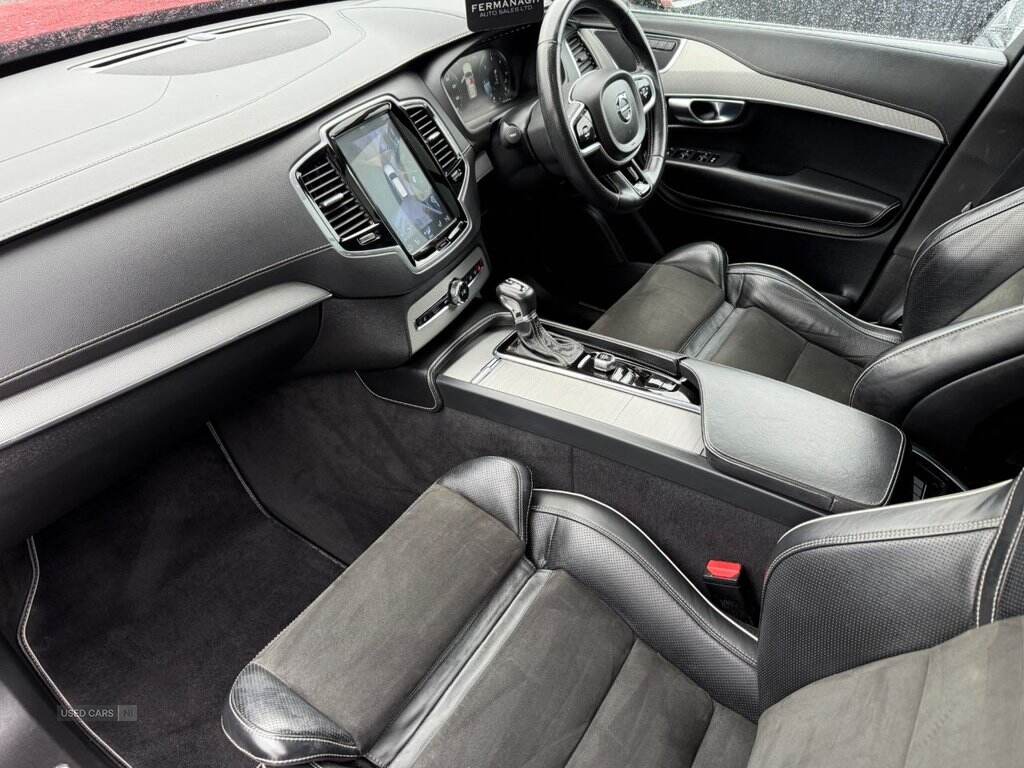 Jan 2018 Volvo XC90 2.0 D5 PowerPulse R DESIGN Pro 5dr AWD Geartronic