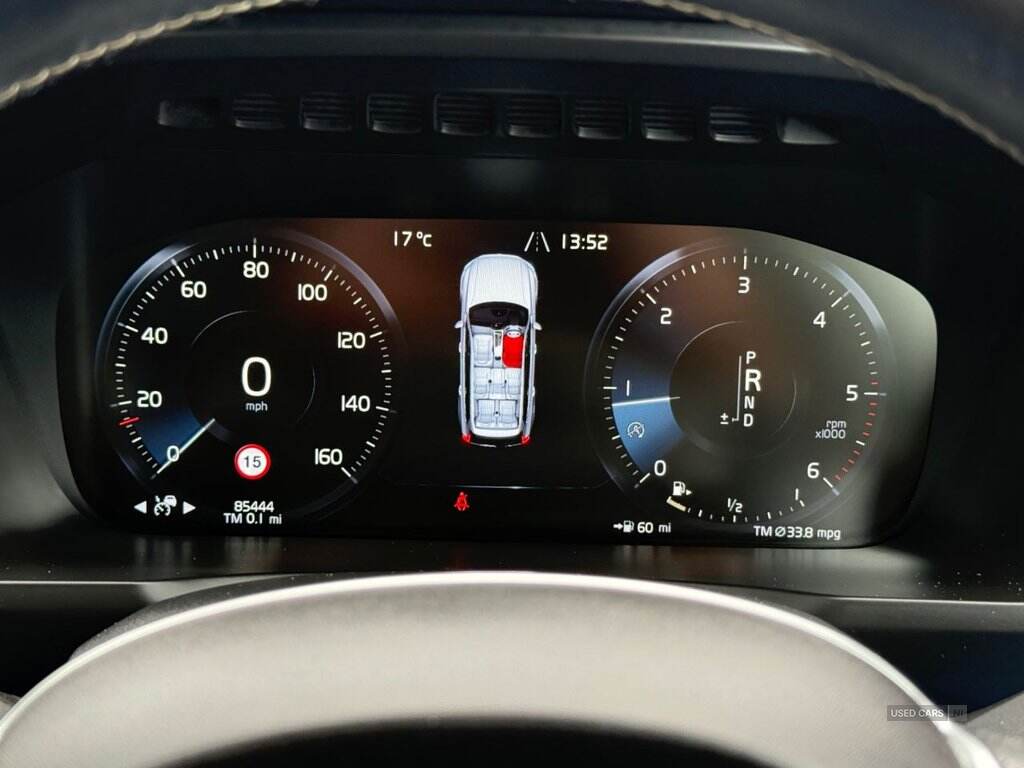 Jan 2018 Volvo XC90 2.0 D5 PowerPulse R DESIGN Pro 5dr AWD Geartronic
