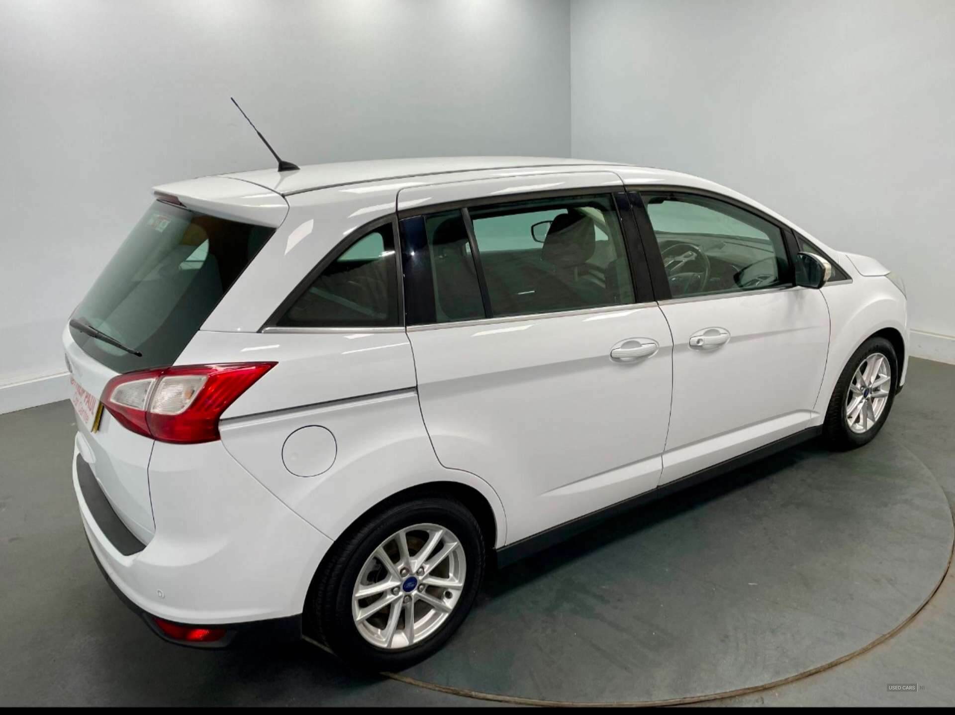  2016 Ford C-max 1.5 Grand C-Max Zetec TDCi 5dr