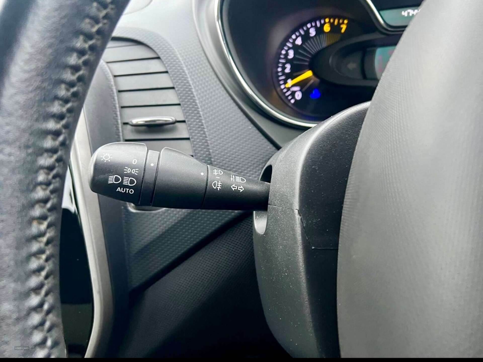 Jul 2015 Renault Captur 1.5 dCi 90 Expression+ 5dr