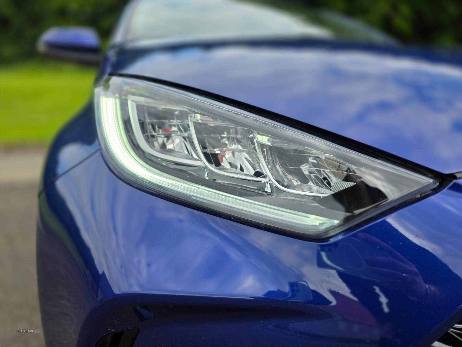 Jan 2022 Toyota Yaris 1.5 Hybrid Design 5dr CVT
