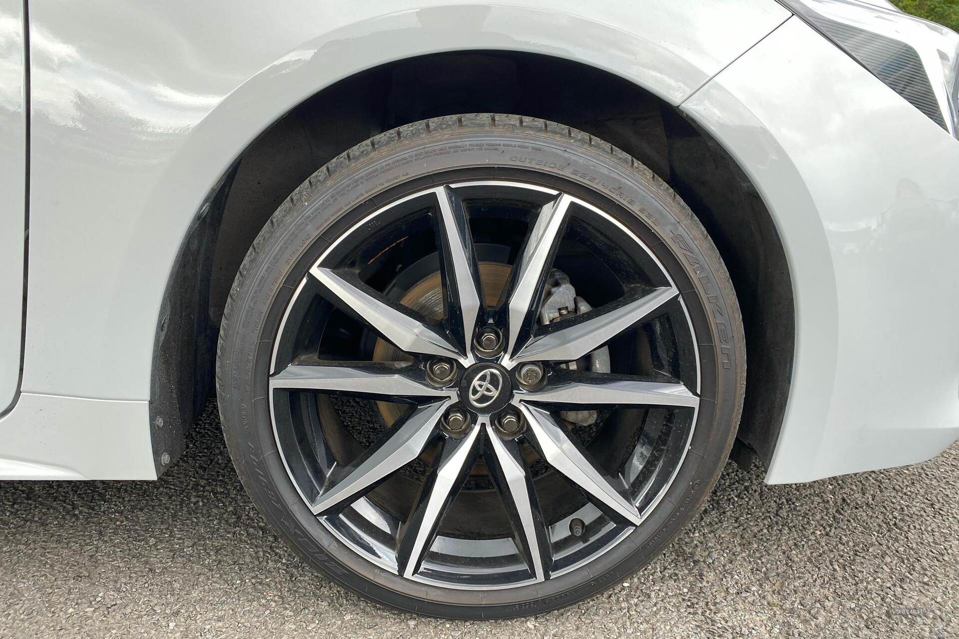 Sep 2023 Toyota Corolla 1.8 Hybrid GR Sport 5dr CVT
