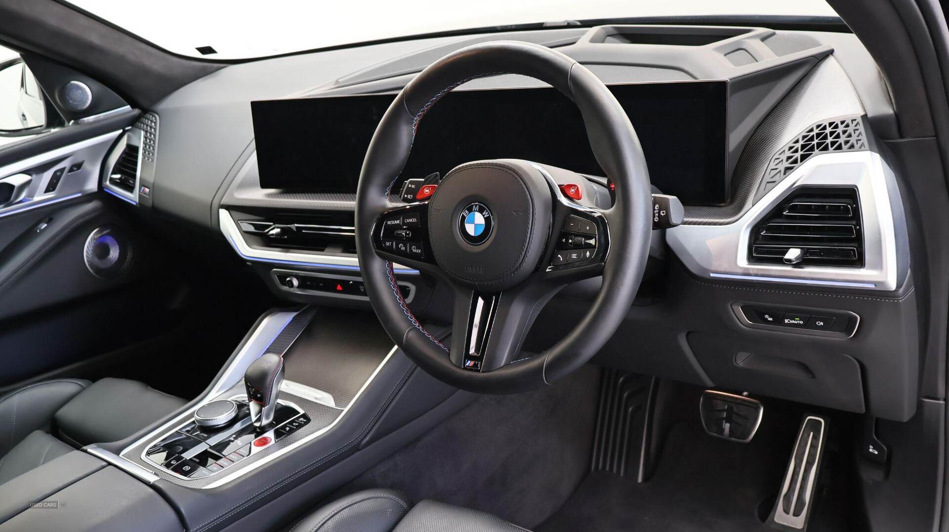  2024 BMW  XM XM