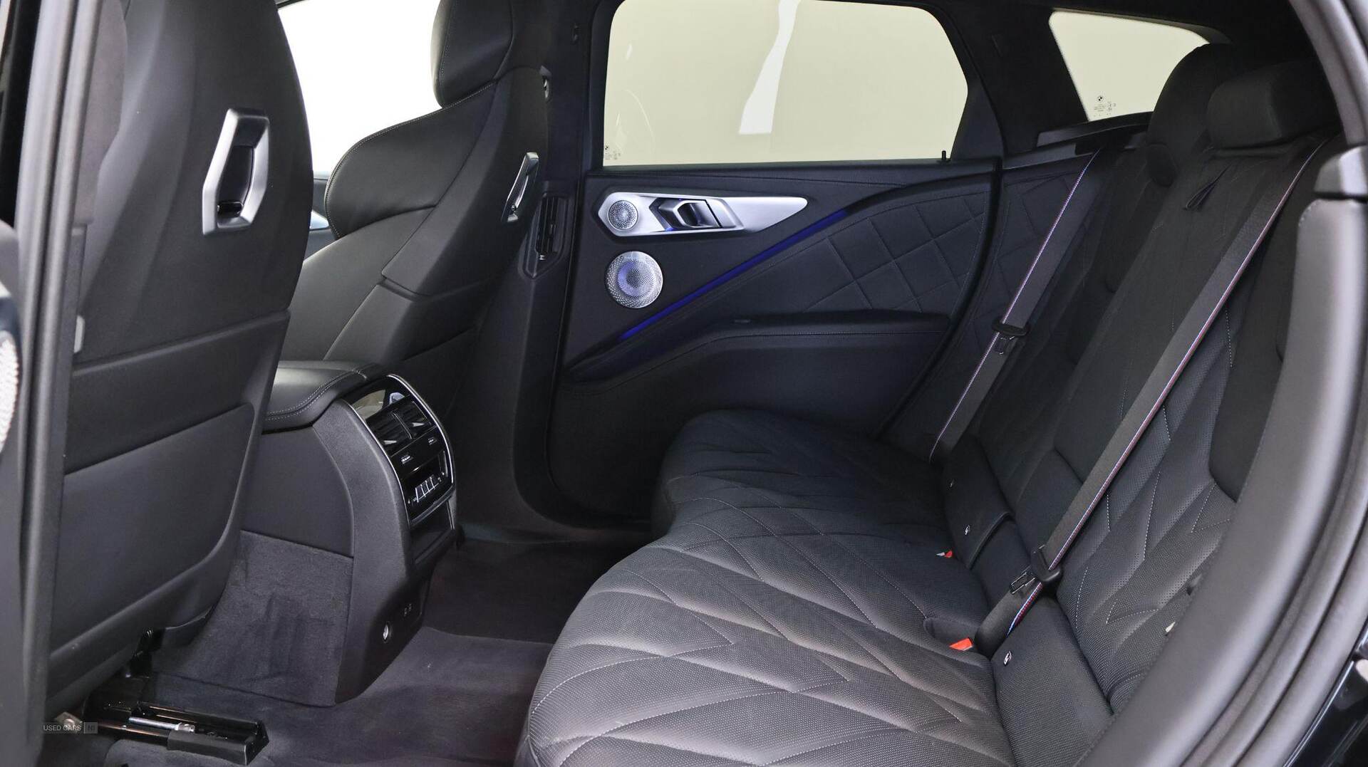  2024 BMW  XM XM