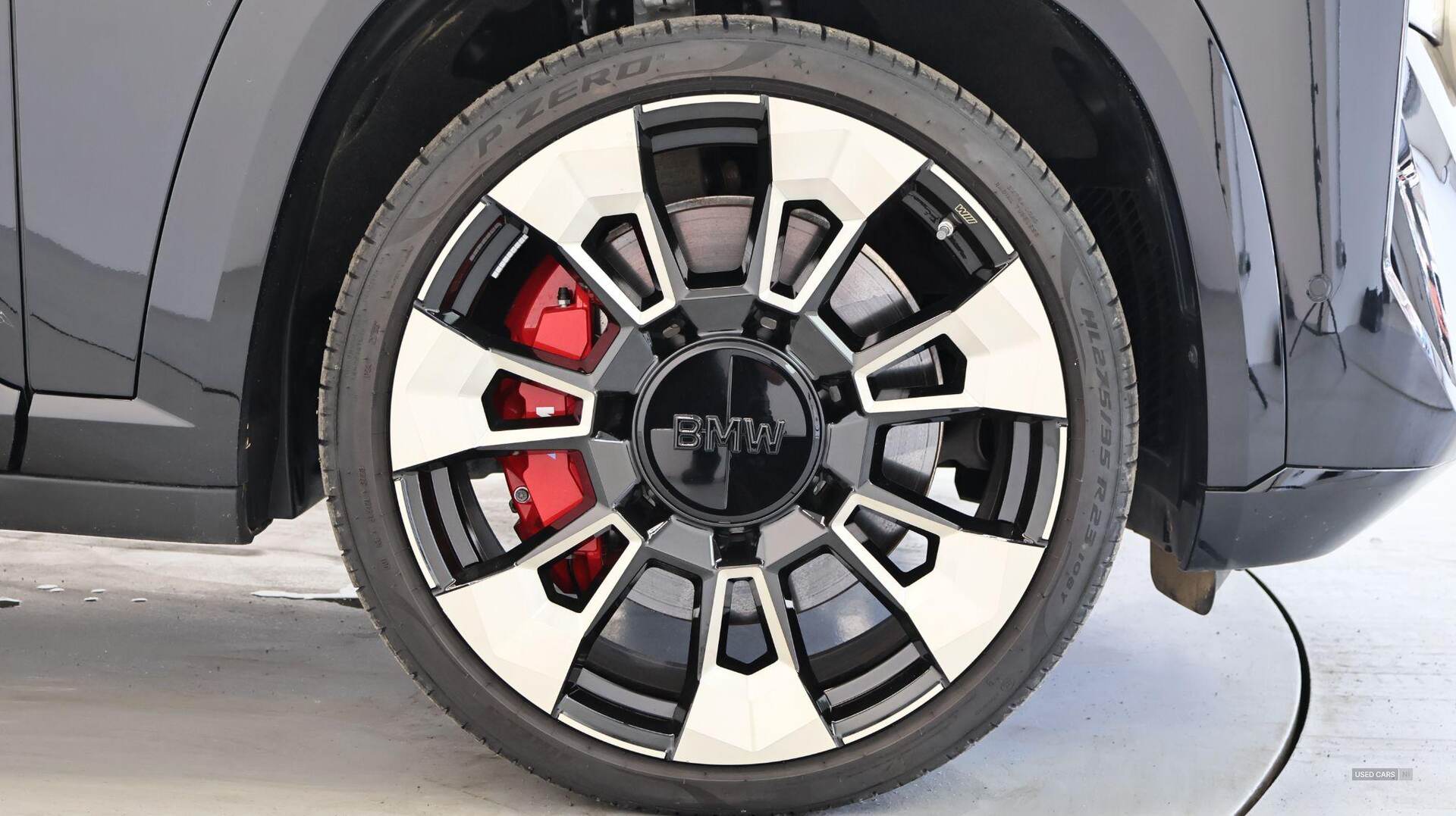  2024 BMW  XM XM