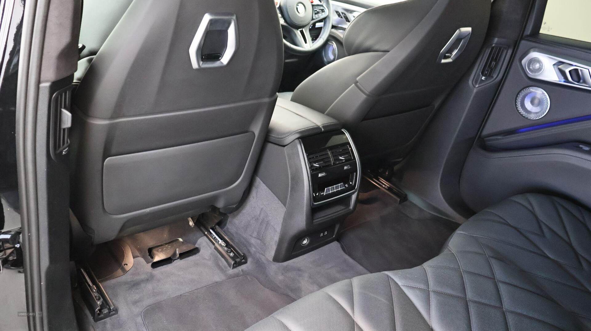  2024 BMW  XM XM