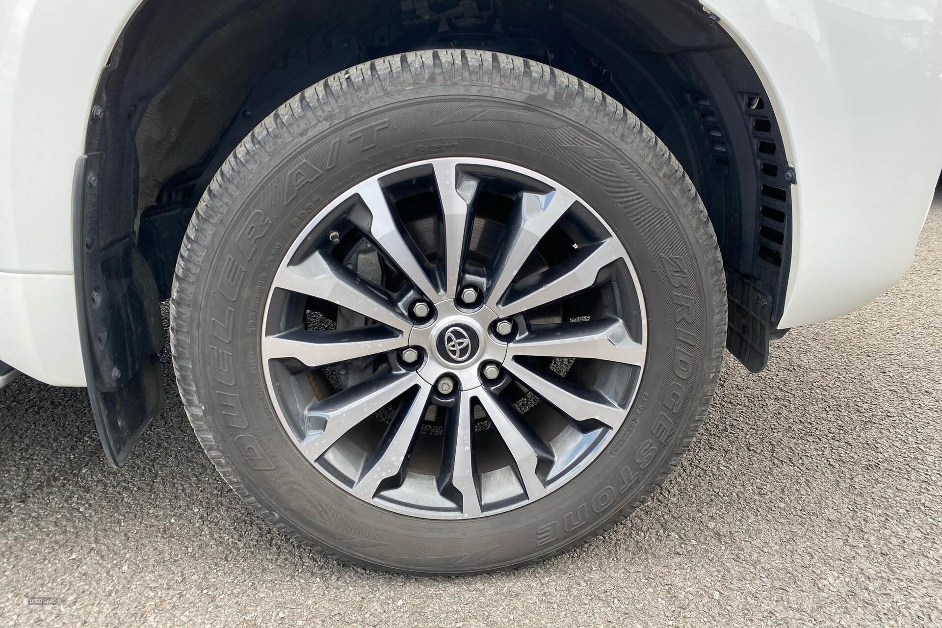 Dec 2023 Toyota Land Cruiser 2.8 D-4D 204 Invincible 5dr Auto 7 Seats