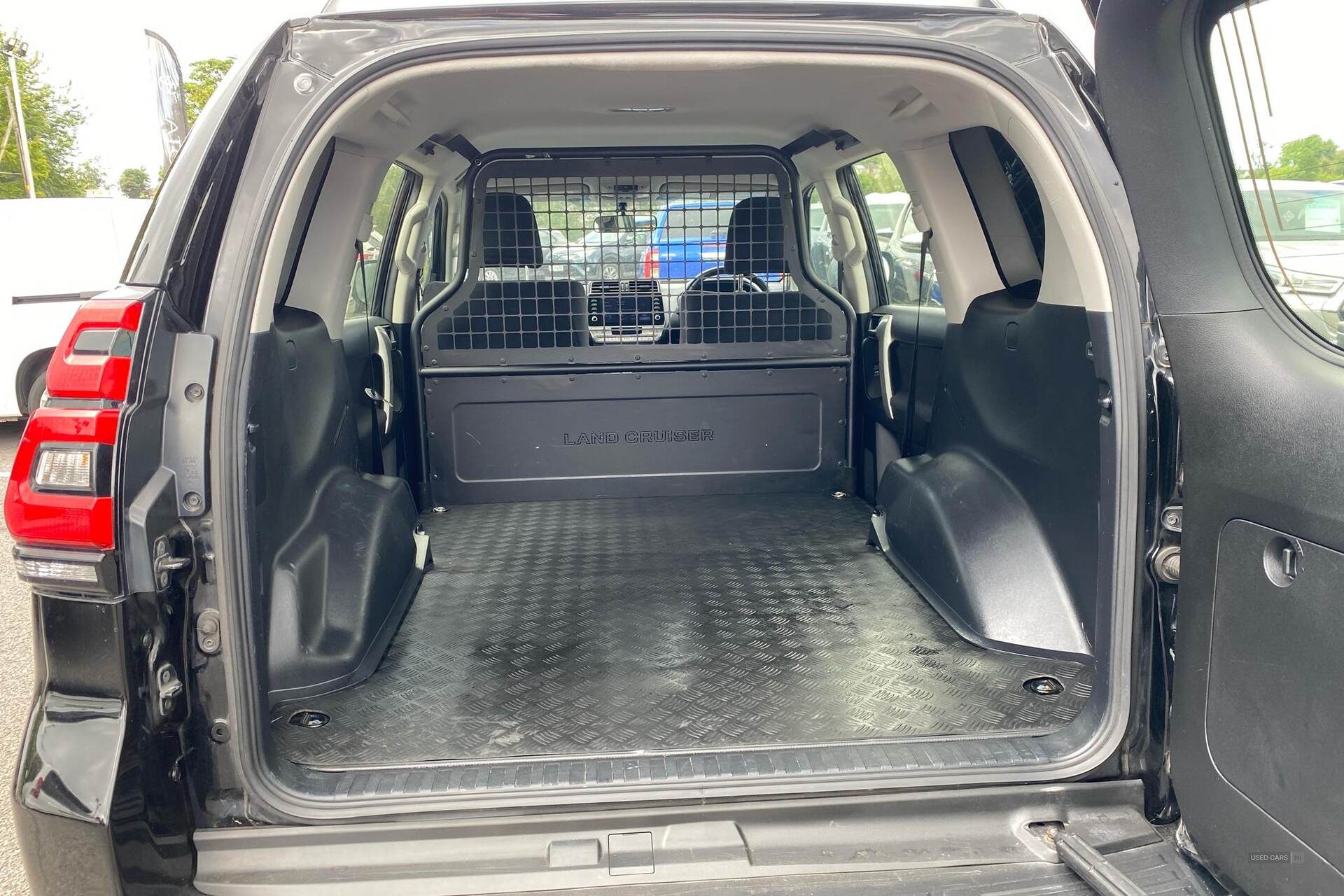 May 2022 Toyota Land Cruiser 2.8D 204 Active Commercial Auto