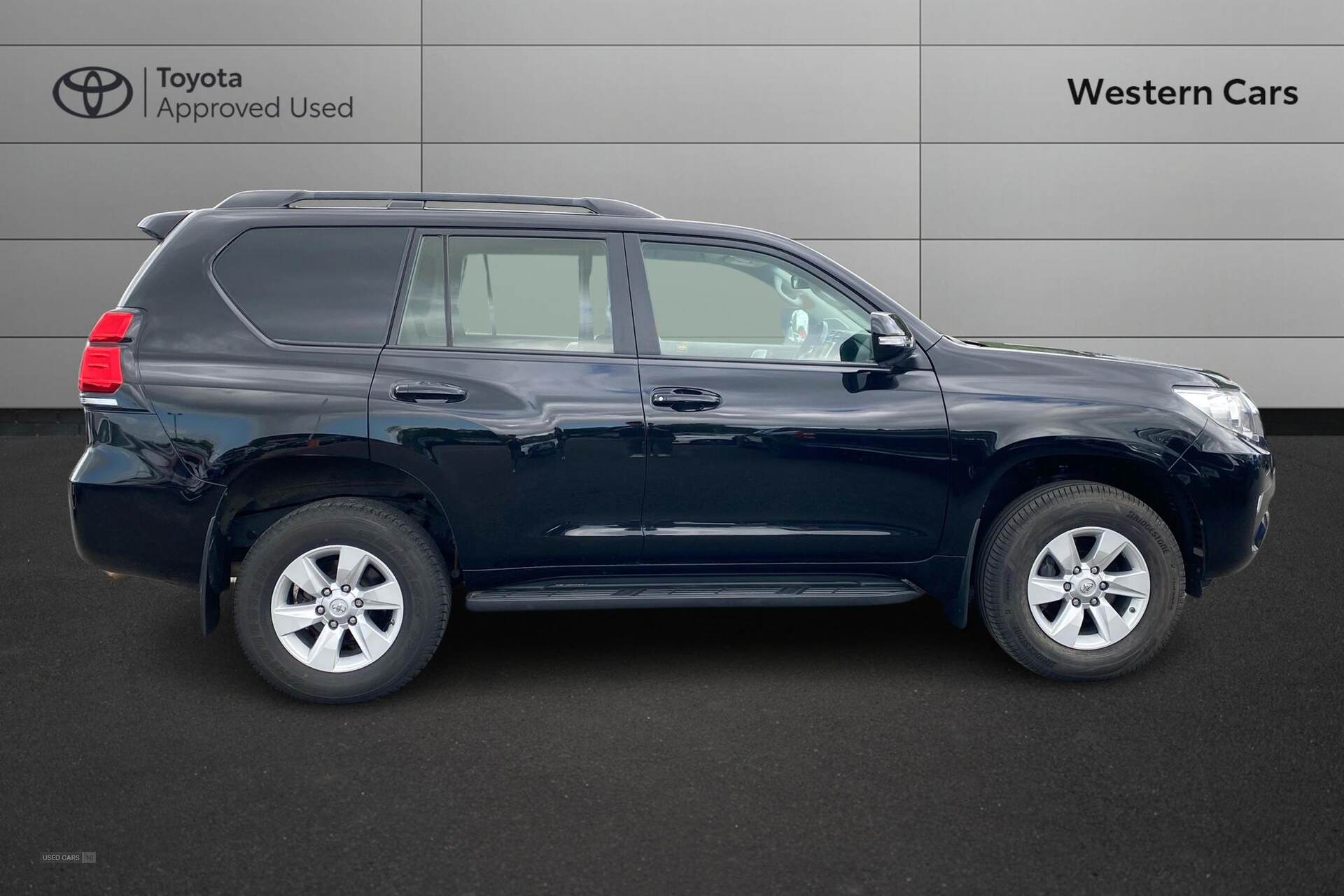 May 2022 Toyota Land Cruiser 2.8D 204 Active Commercial Auto
