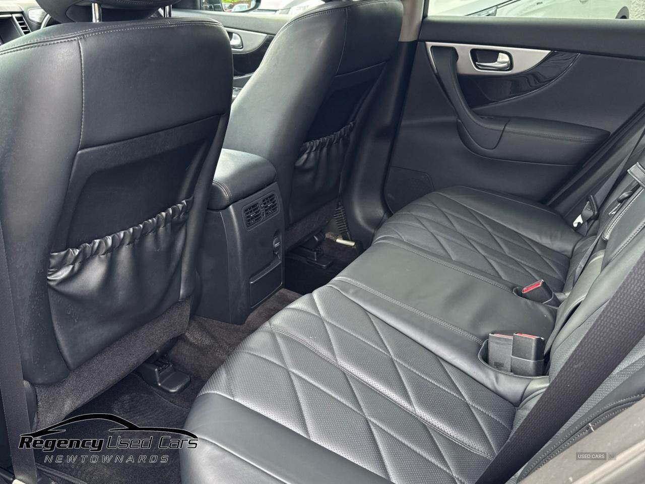 Mar 2014 Infiniti QX70 3.0d GT 5dr Auto