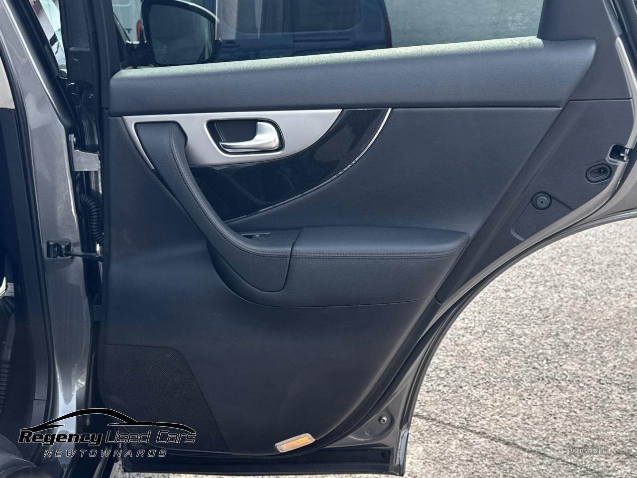 Mar 2014 Infiniti QX70 3.0d GT 5dr Auto