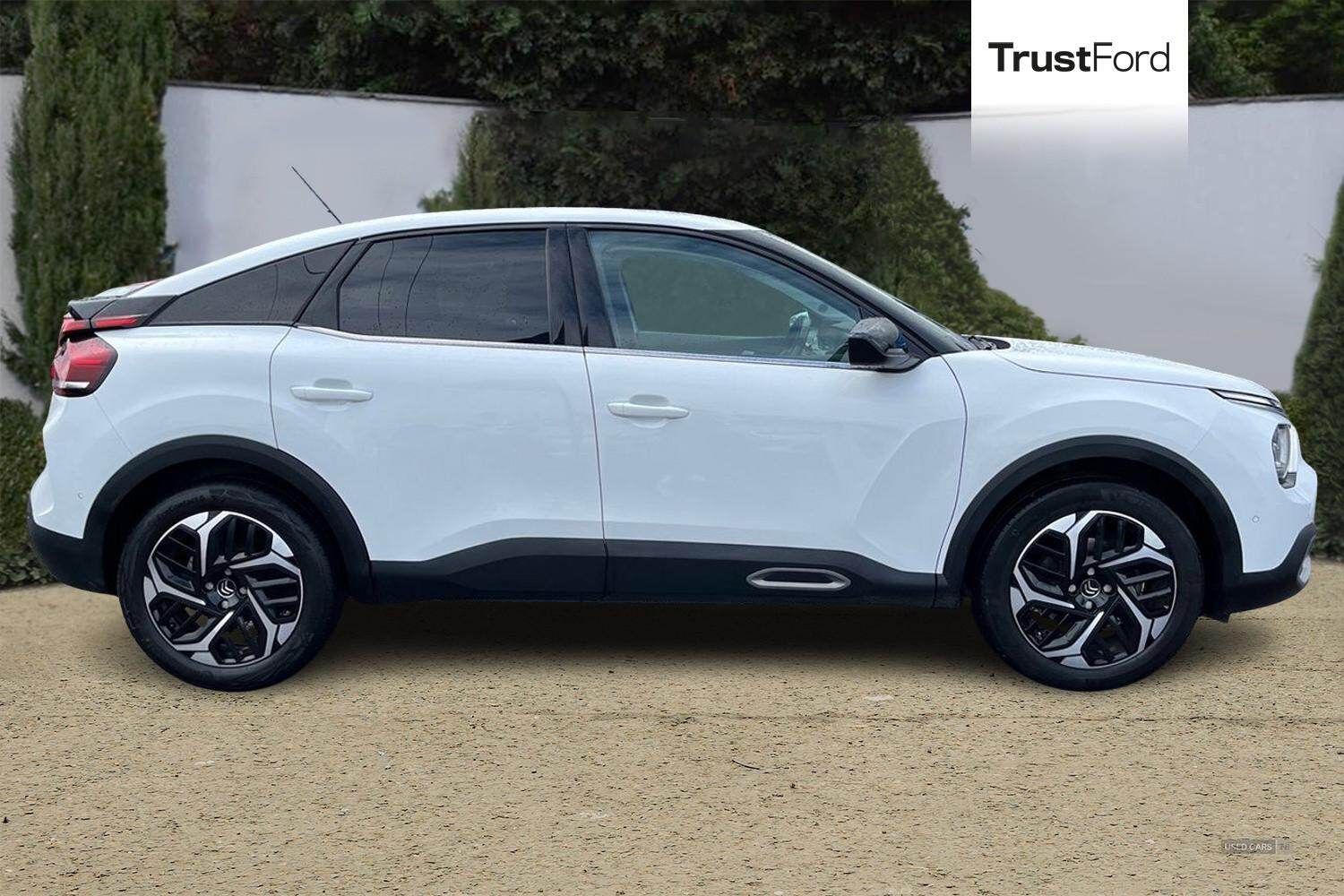 Feb 2022 Citroen C4 1.2 PureTech [130] Shine 5dr