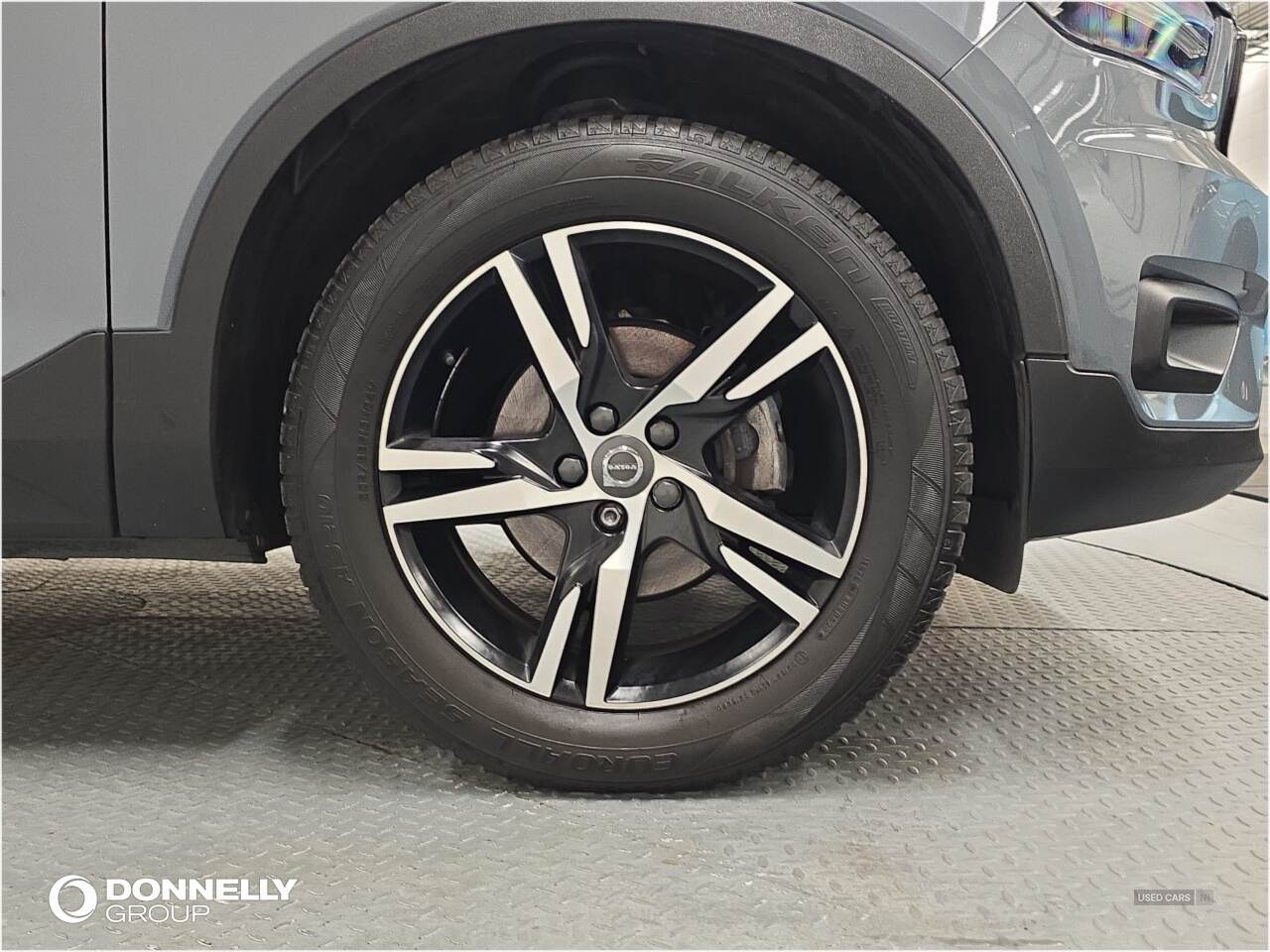 Jan 2021 Volvo XC40 1.5 T3 [163] R DESIGN 5dr Geartronic
