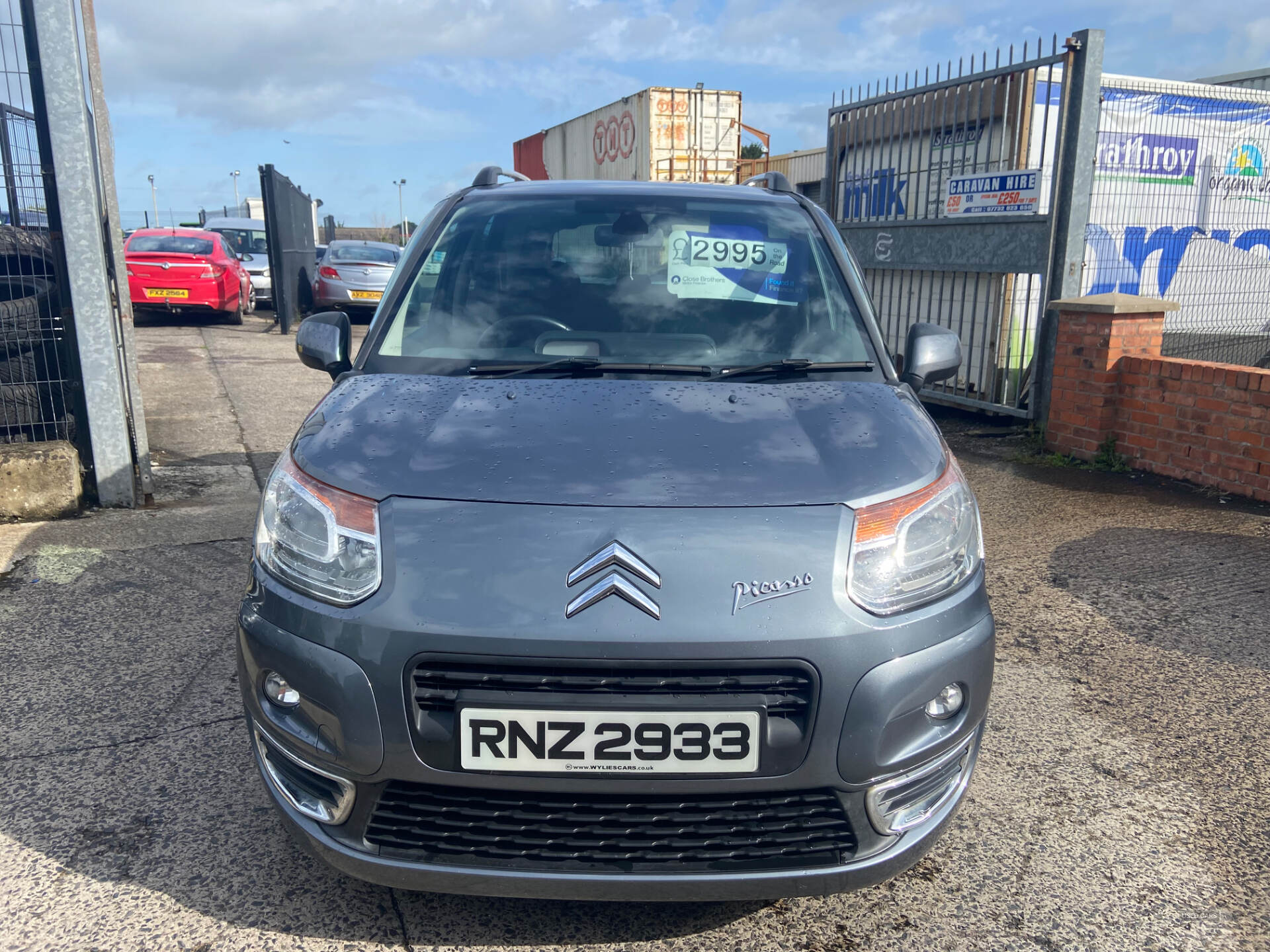 Feb 2012 Citroen C3 Picasso 1.6 HDi 8V Exclusive 5dr