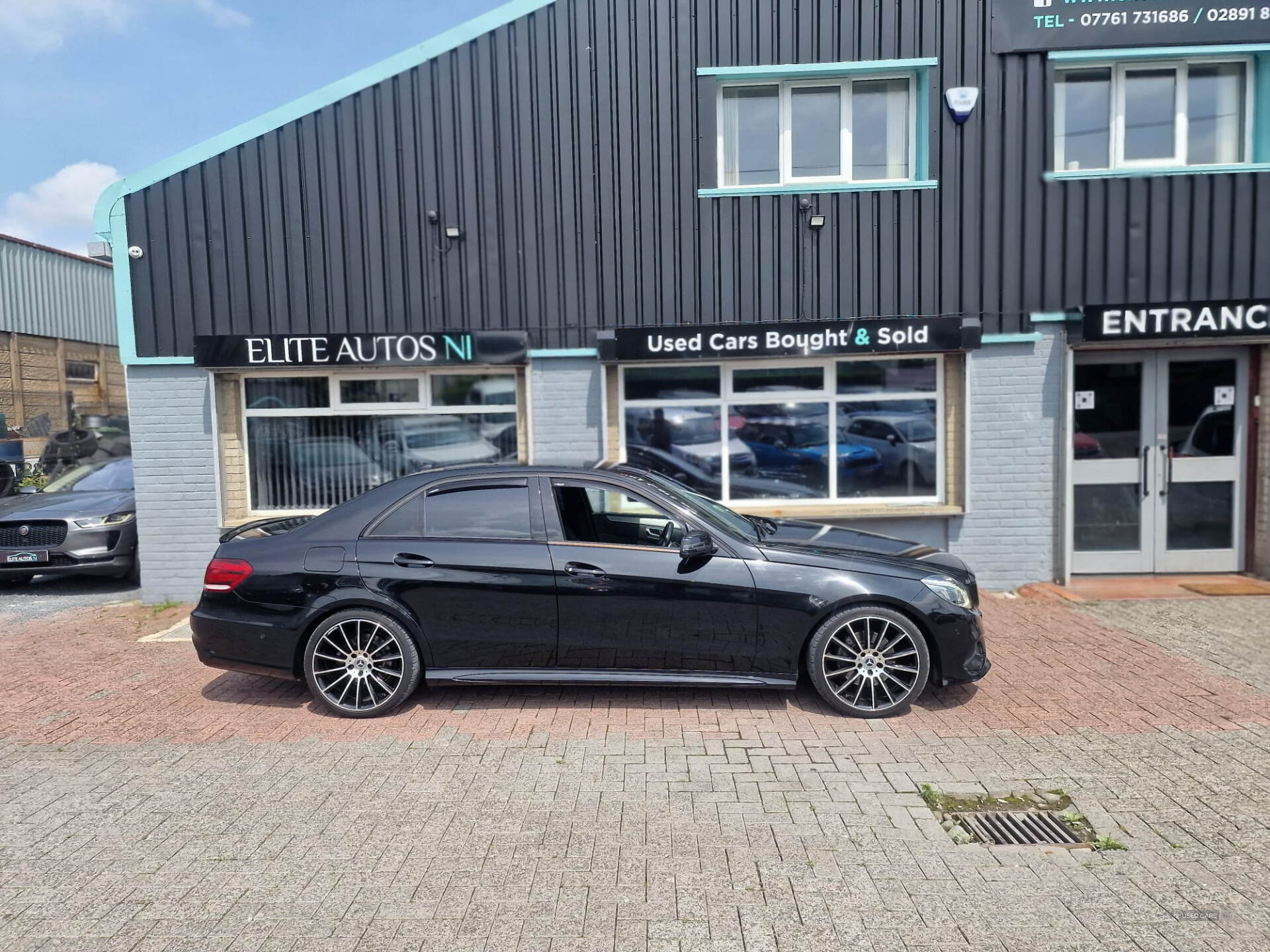 May 2015 Mercedes E-Class E220 BlueTEC AMG Night Edition 4dr 7G-Tronic