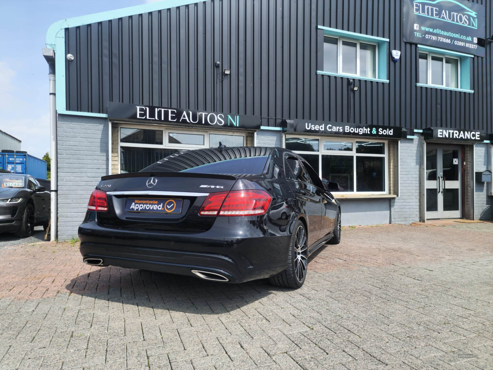May 2015 Mercedes E-Class E220 BlueTEC AMG Night Edition 4dr 7G-Tronic