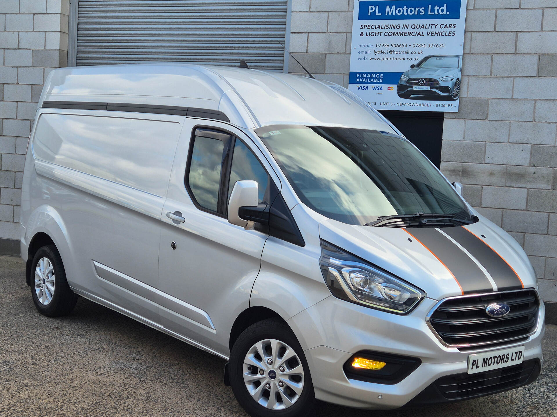Oct 2022 Ford Transit Custom 2.0 EcoBlue 130ps High Roof Limited Van