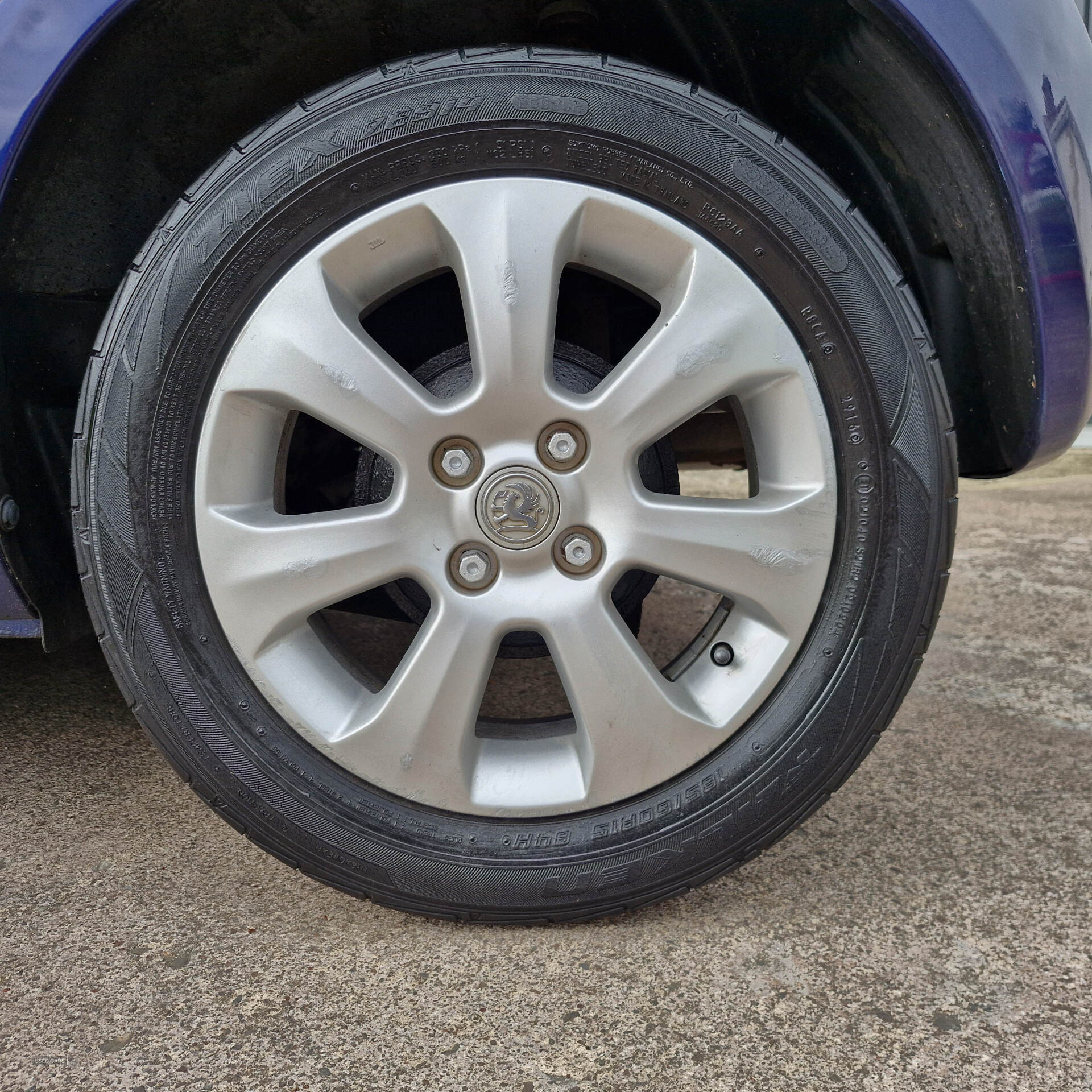 Jan 2010 Vauxhall Agila 1.2 16V Design 5dr Auto