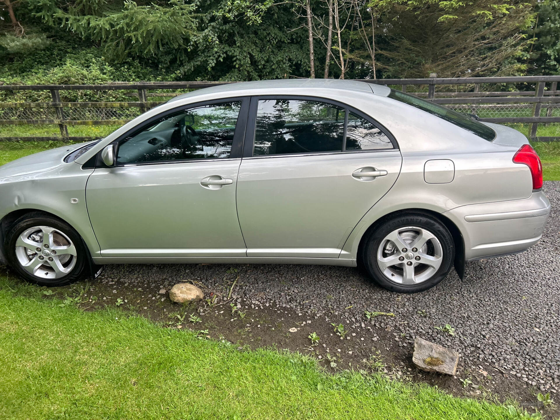 Sep 2005 Toyota Avensis 2.2 D-4D T4 5dr