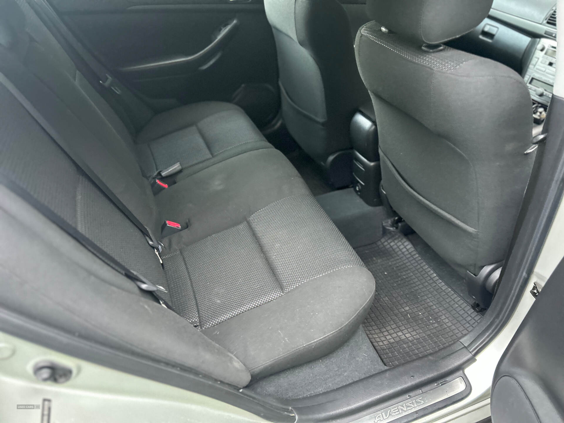 Sep 2005 Toyota Avensis 2.2 D-4D T4 5dr