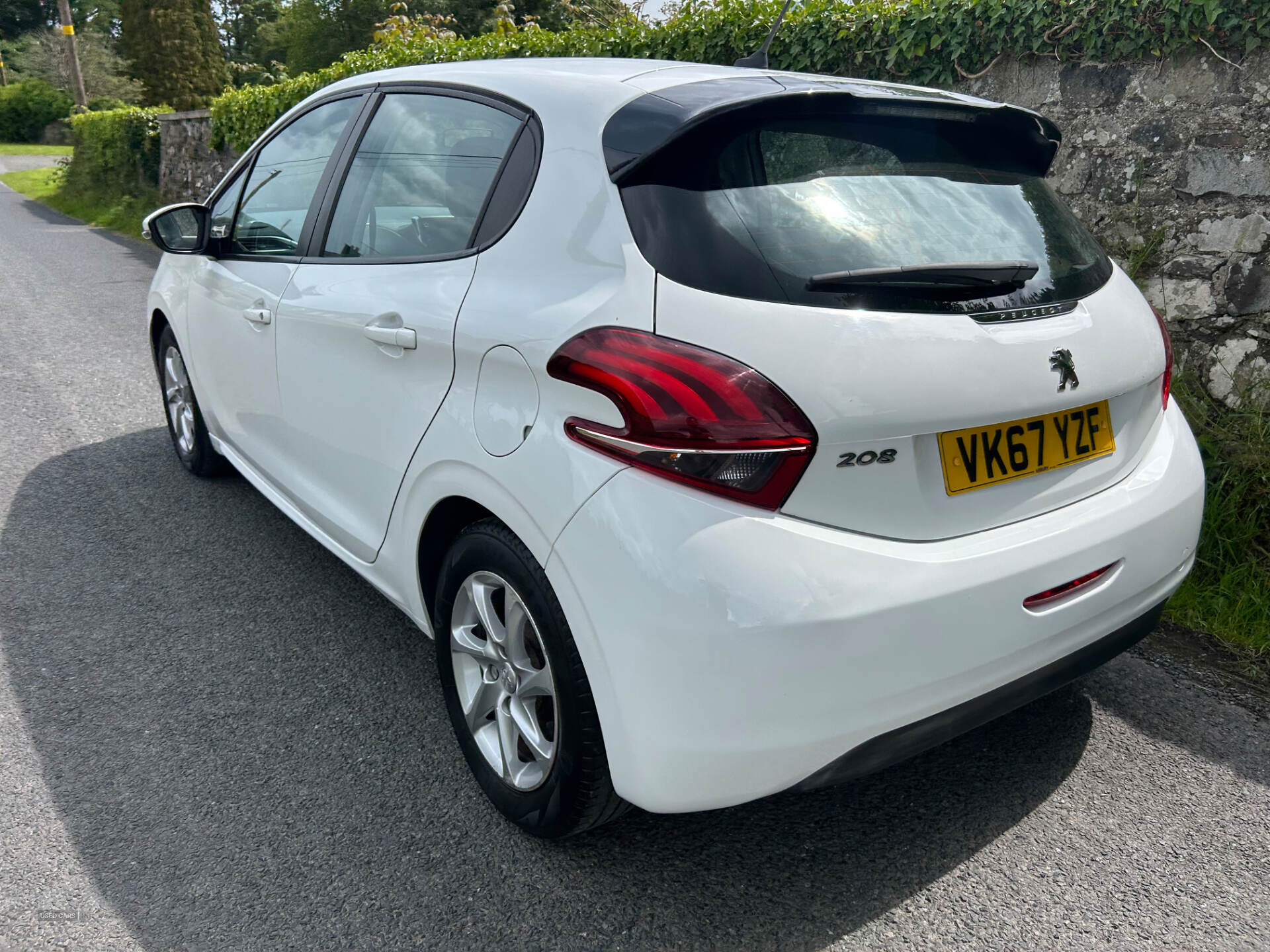 Dec 2017 Peugeot 208 1.6 BlueHDi Active 5dr [Start Stop]