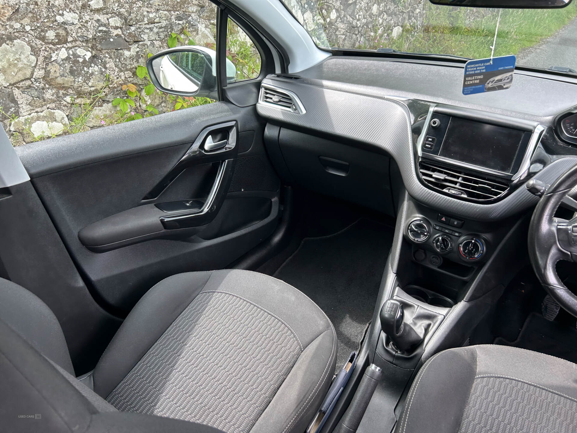 Dec 2017 Peugeot 208 1.6 BlueHDi Active 5dr [Start Stop]