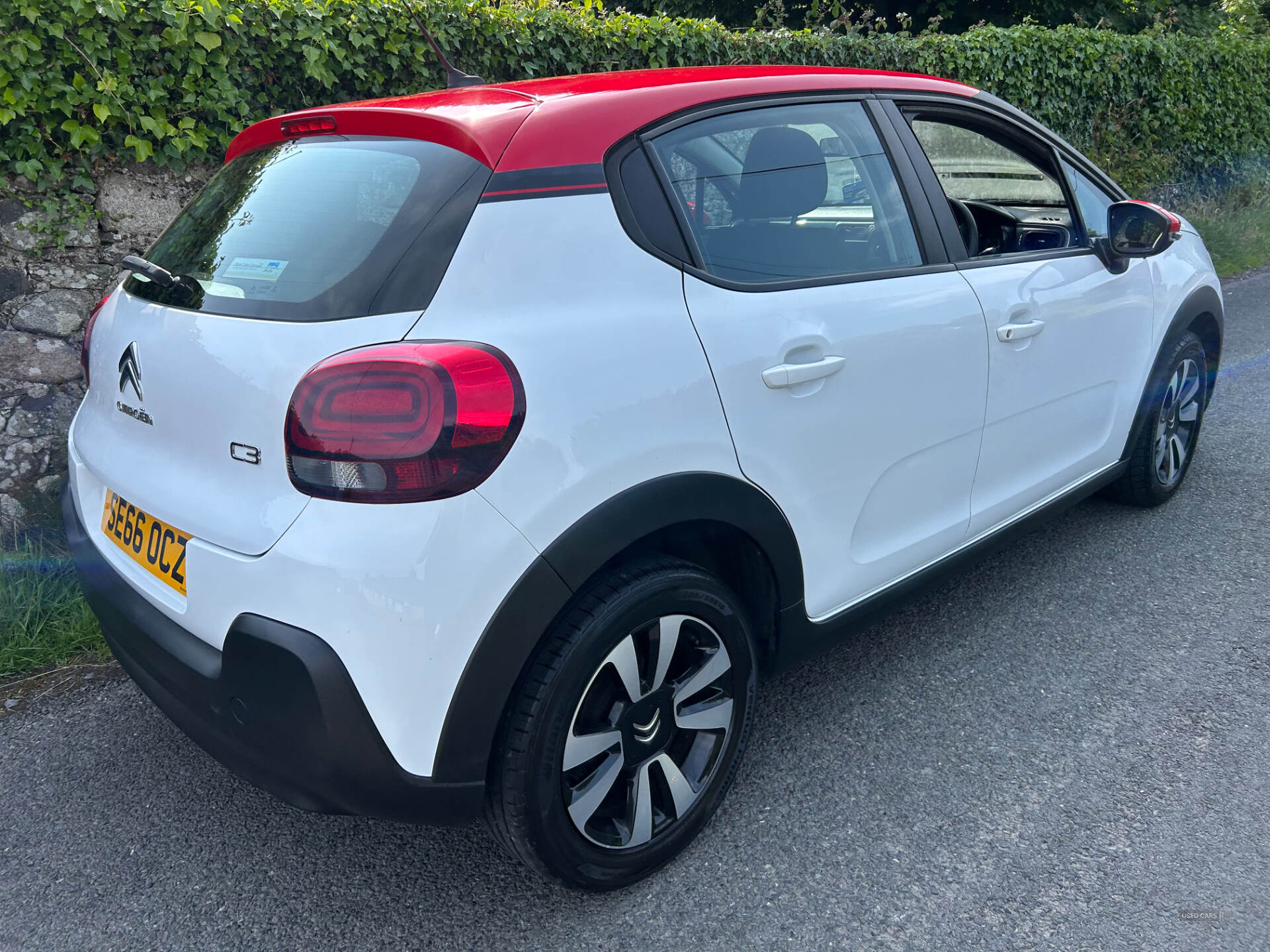 Jan 2017 Citroen C3 1.2 PureTech 82 Feel 5dr