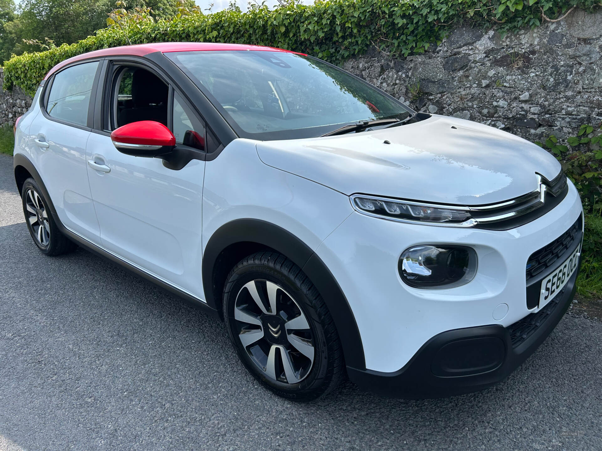 Jan 2017 Citroen C3 1.2 PureTech 82 Feel 5dr