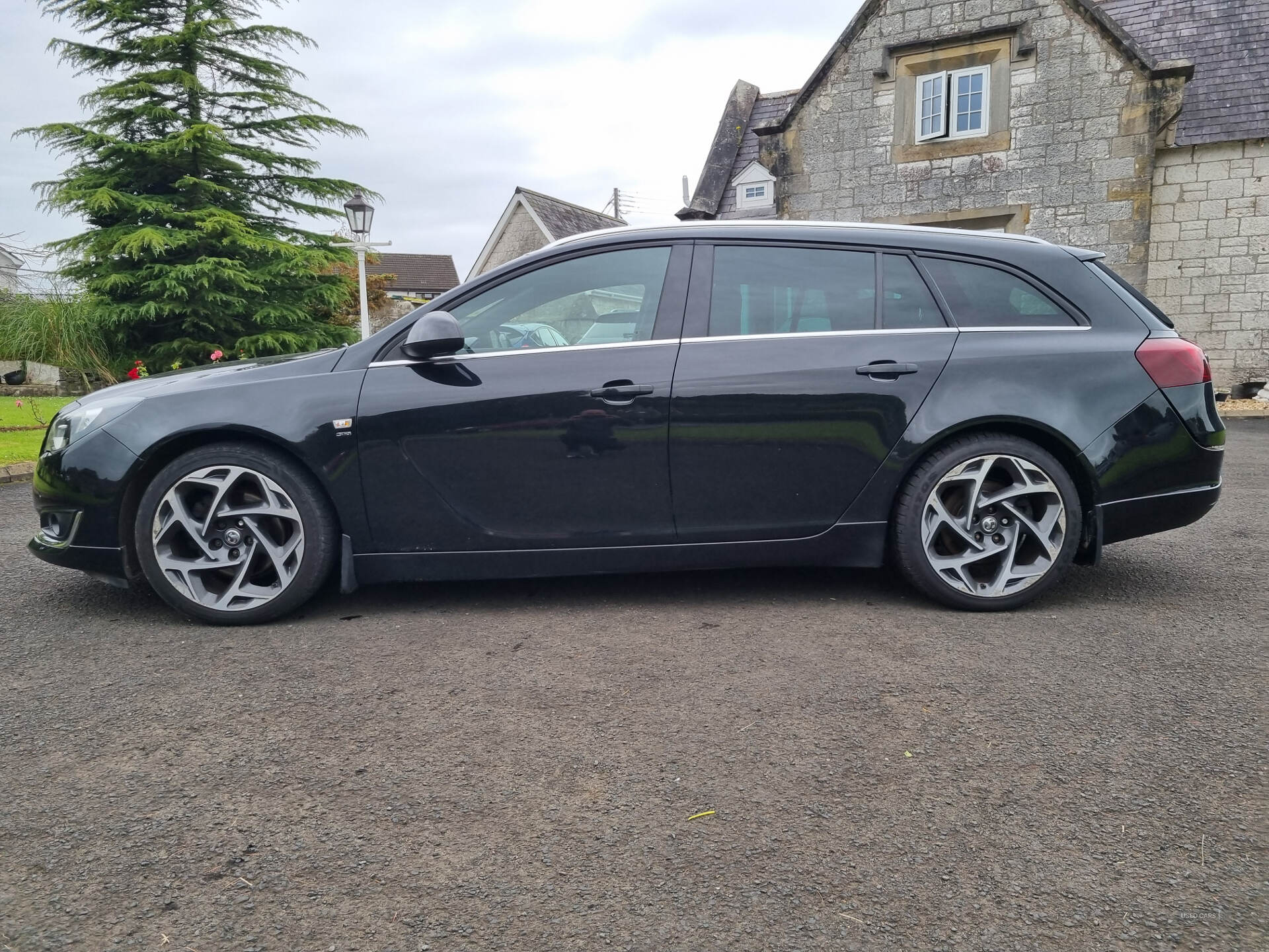 Vauxhall Insignia DIESEL SPORTS TOURER in Derry / Londonderry