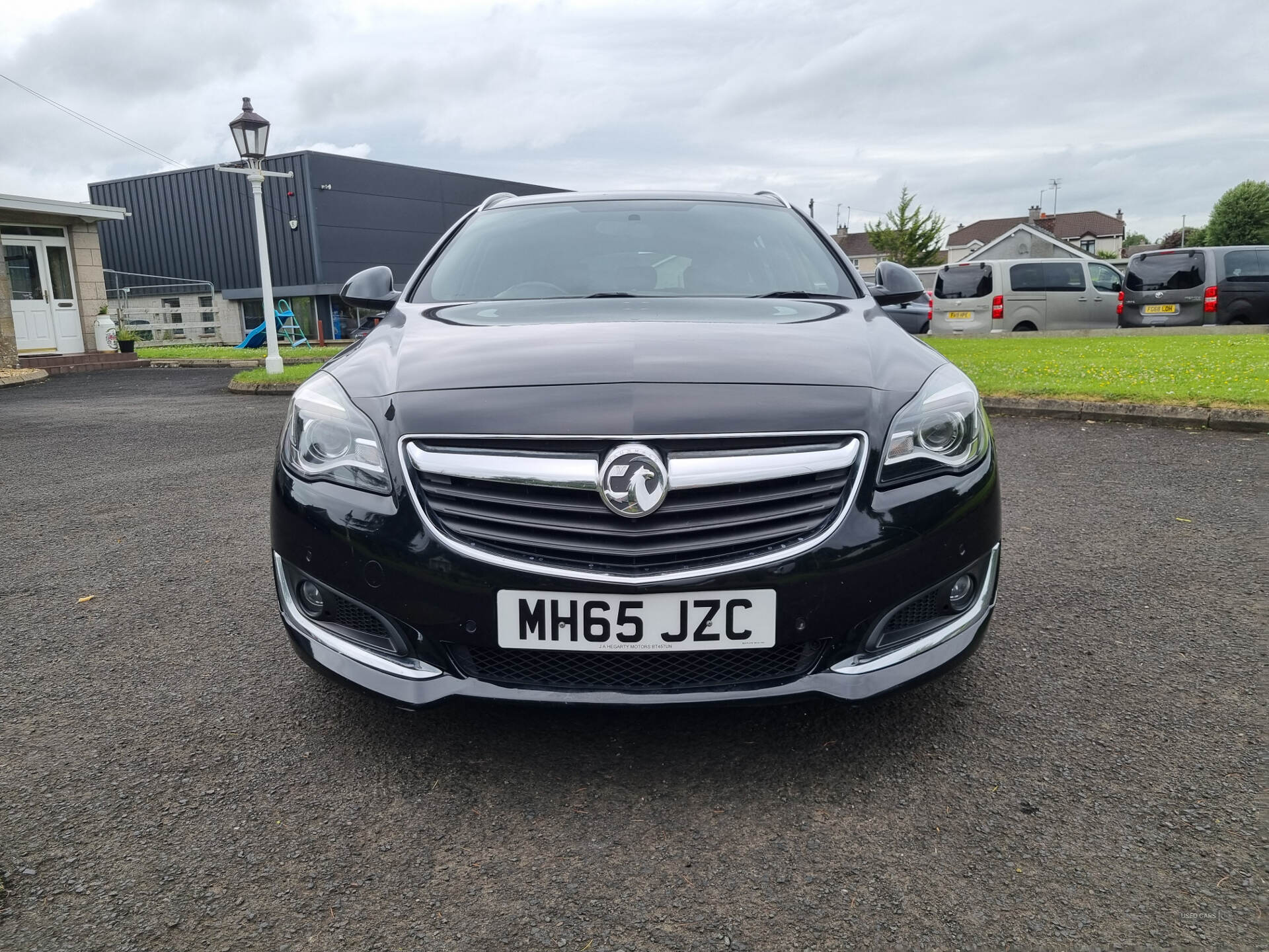 Vauxhall Insignia DIESEL SPORTS TOURER in Derry / Londonderry