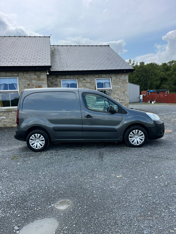 Citroen Berlingo L1 DIESEL in Down