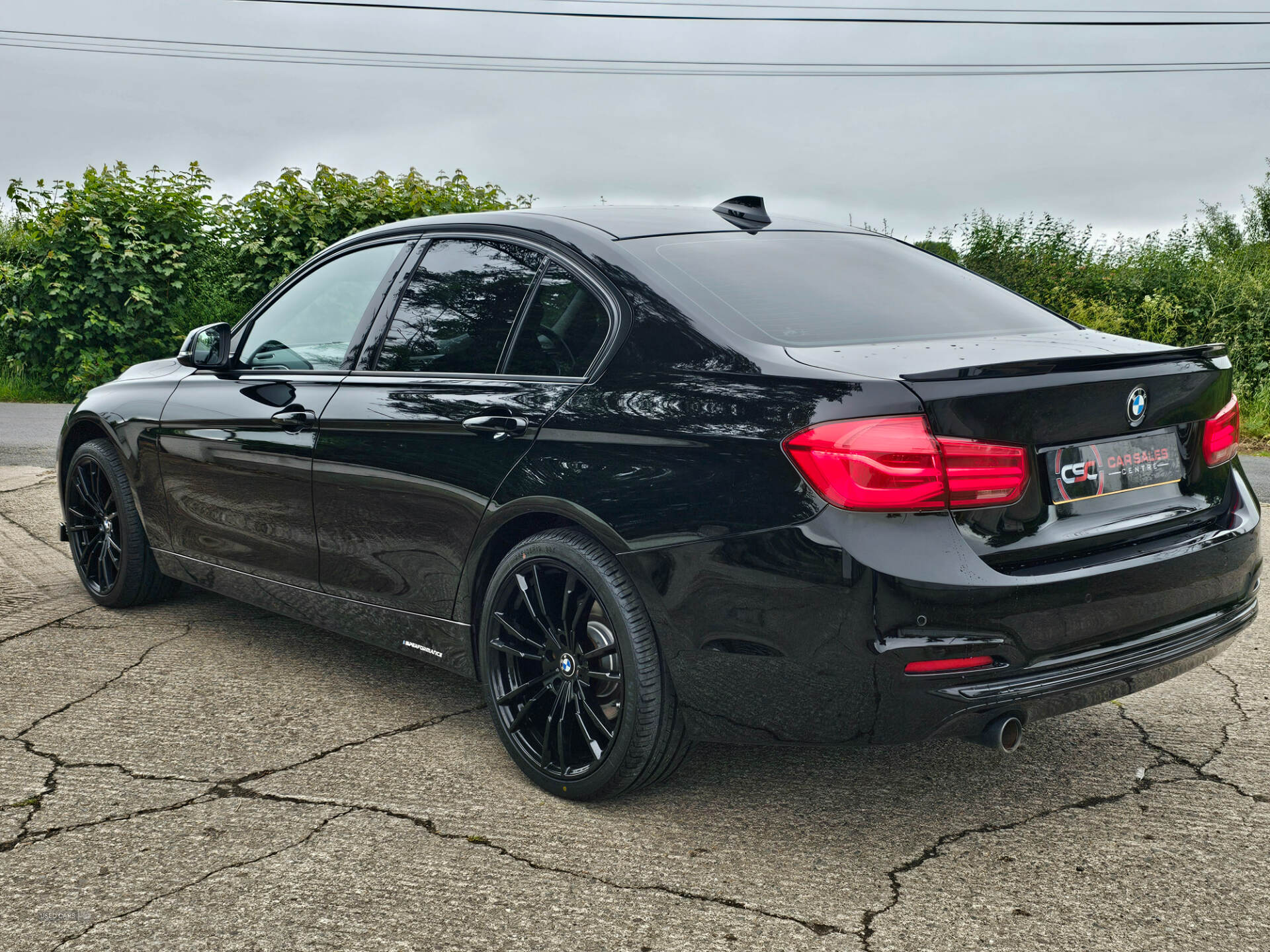 BMW 3 Series DIESEL SALOON in Tyrone