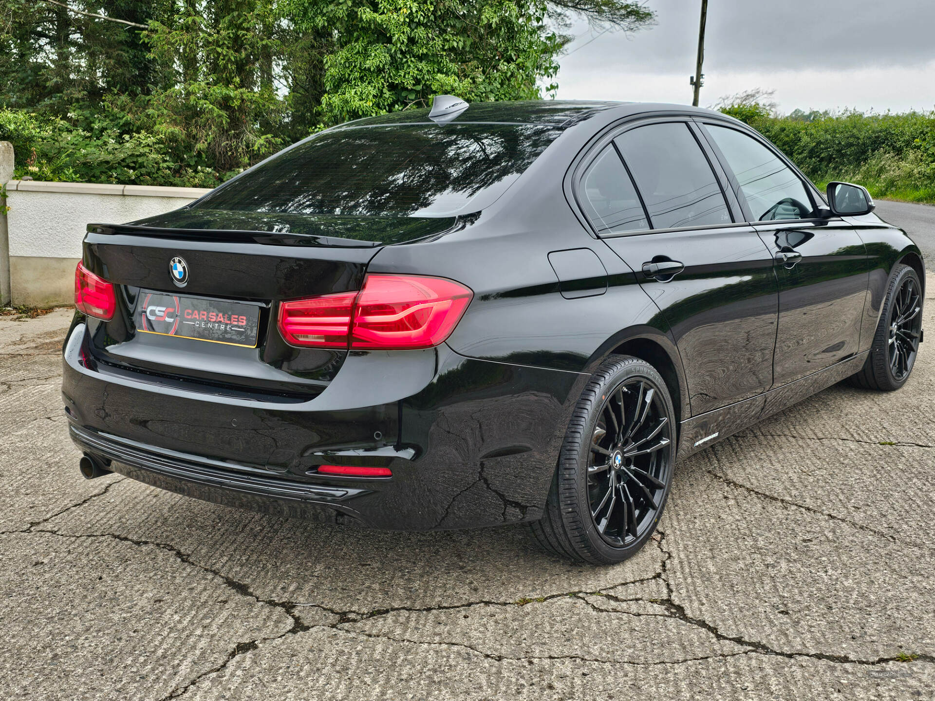 BMW 3 Series DIESEL SALOON in Tyrone