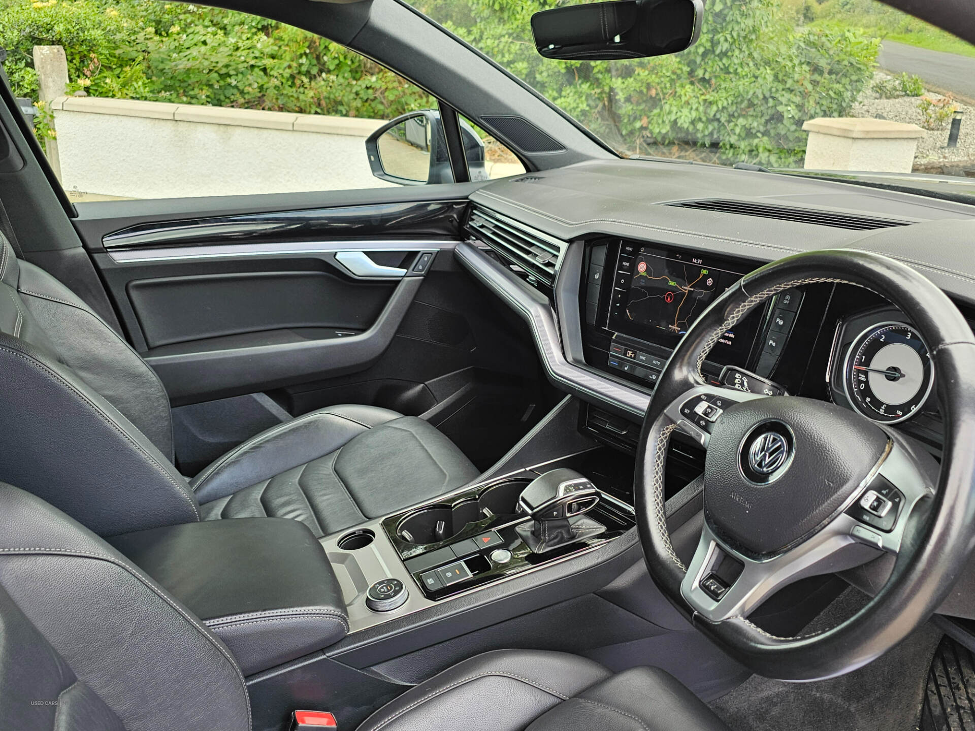 Volkswagen Touareg DIESEL ESTATE in Tyrone