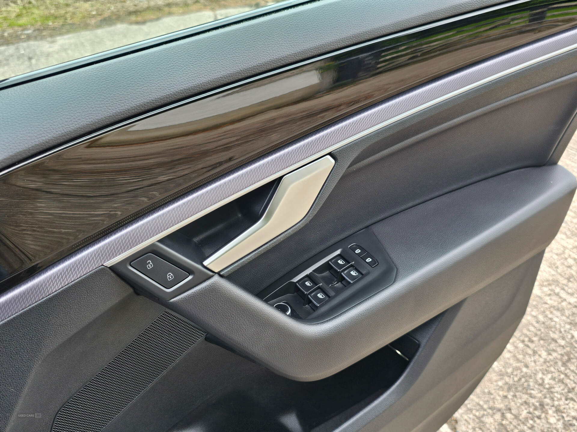 Volkswagen Touareg DIESEL ESTATE in Tyrone