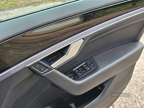 Volkswagen Touareg DIESEL ESTATE in Tyrone