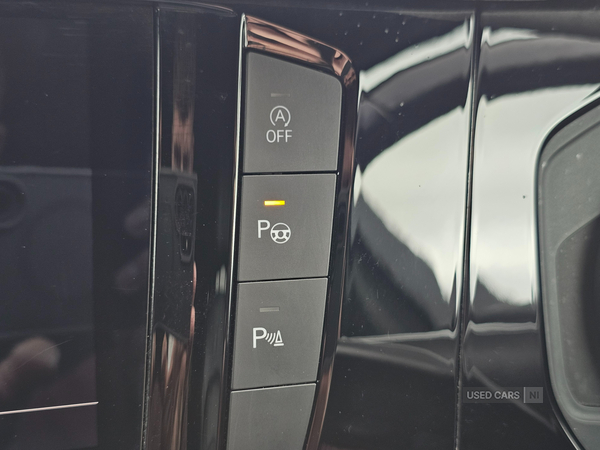 Volkswagen Touareg DIESEL ESTATE in Tyrone