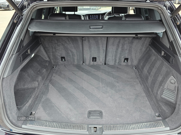 Volkswagen Touareg DIESEL ESTATE in Tyrone
