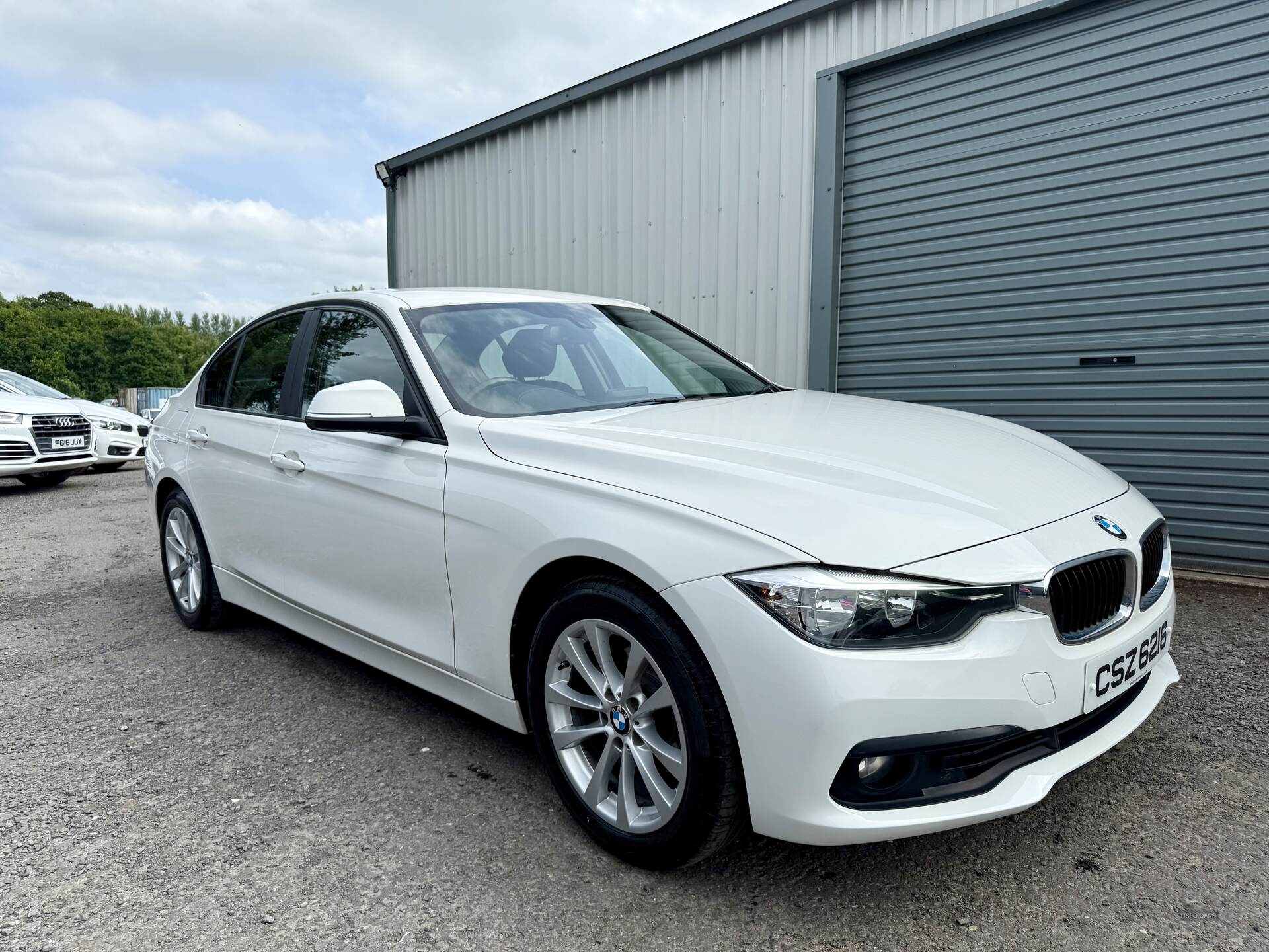 BMW 3 Series SALOON in Down