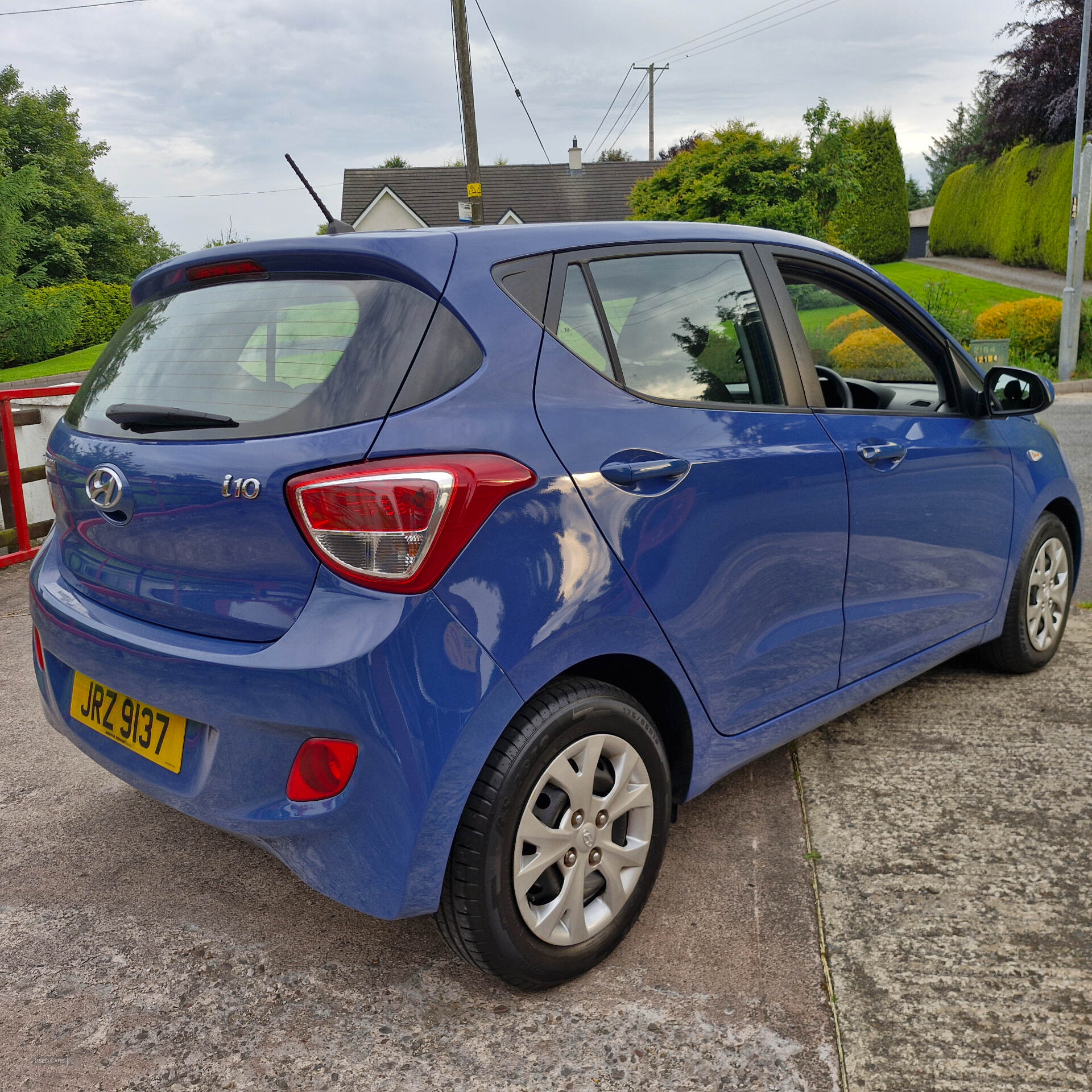 Oct 2015 Hyundai i10 1.0 Blue Drive SE 5dr