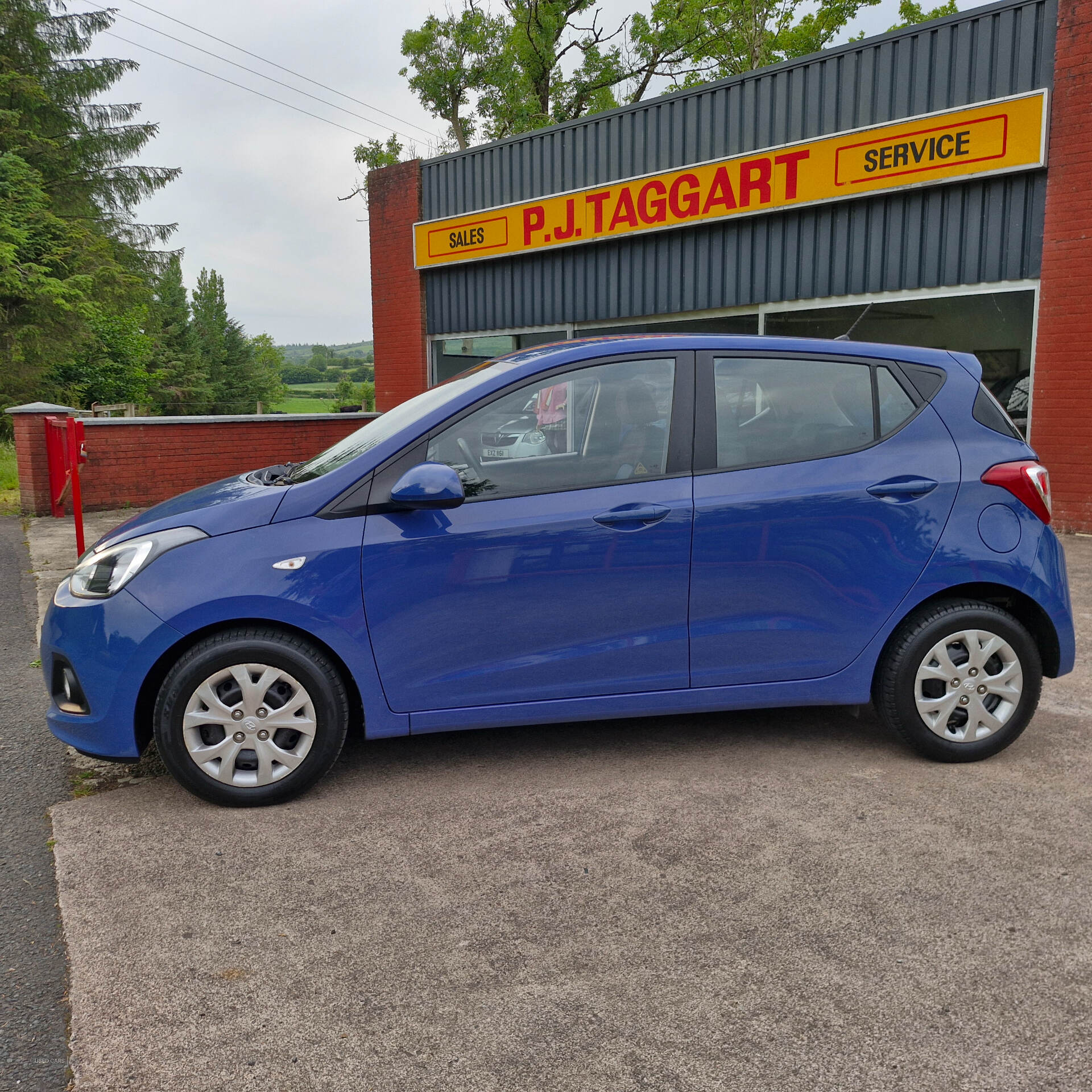 Oct 2015 Hyundai i10 1.0 Blue Drive SE 5dr