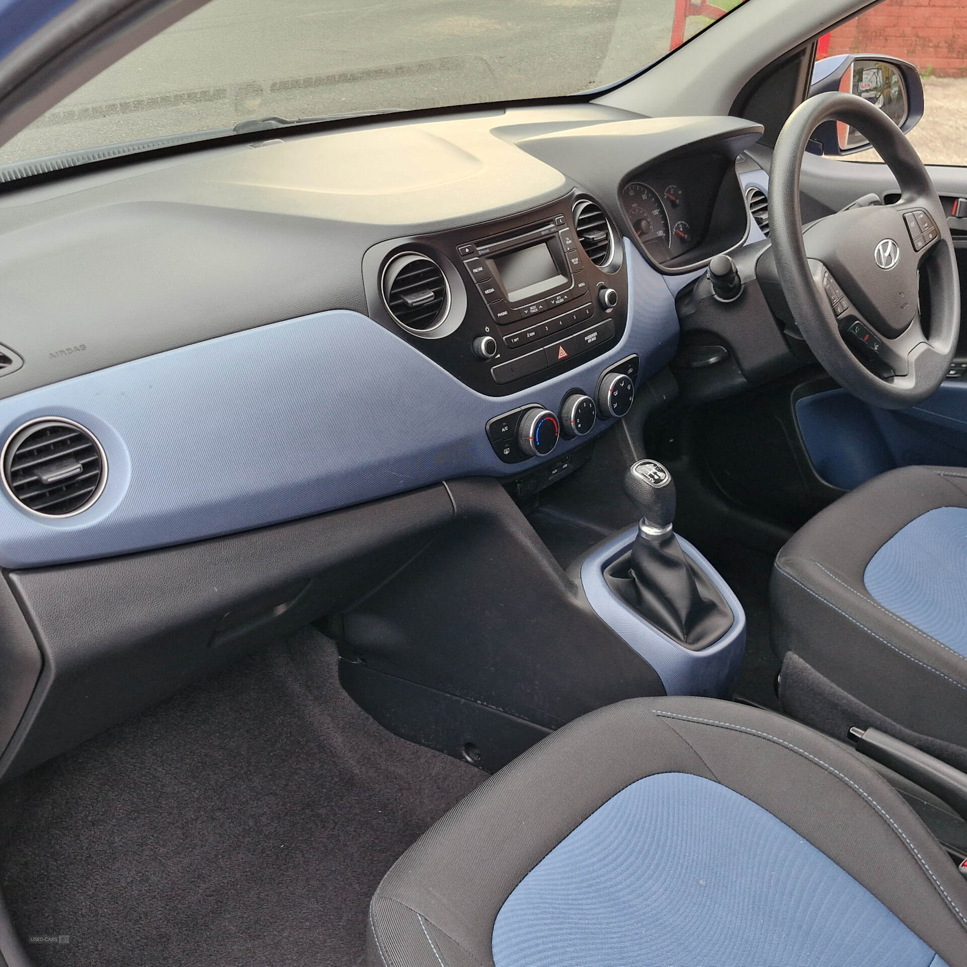 Oct 2015 Hyundai i10 1.0 Blue Drive SE 5dr