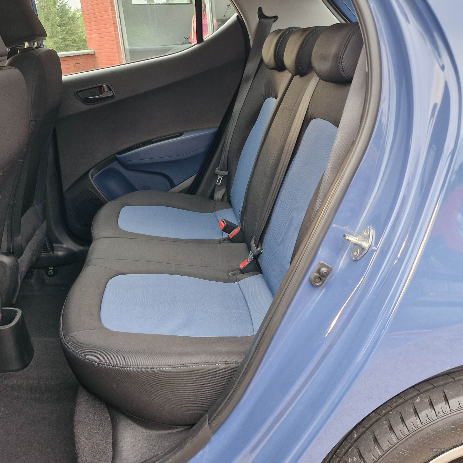 Oct 2015 Hyundai i10 1.0 Blue Drive SE 5dr