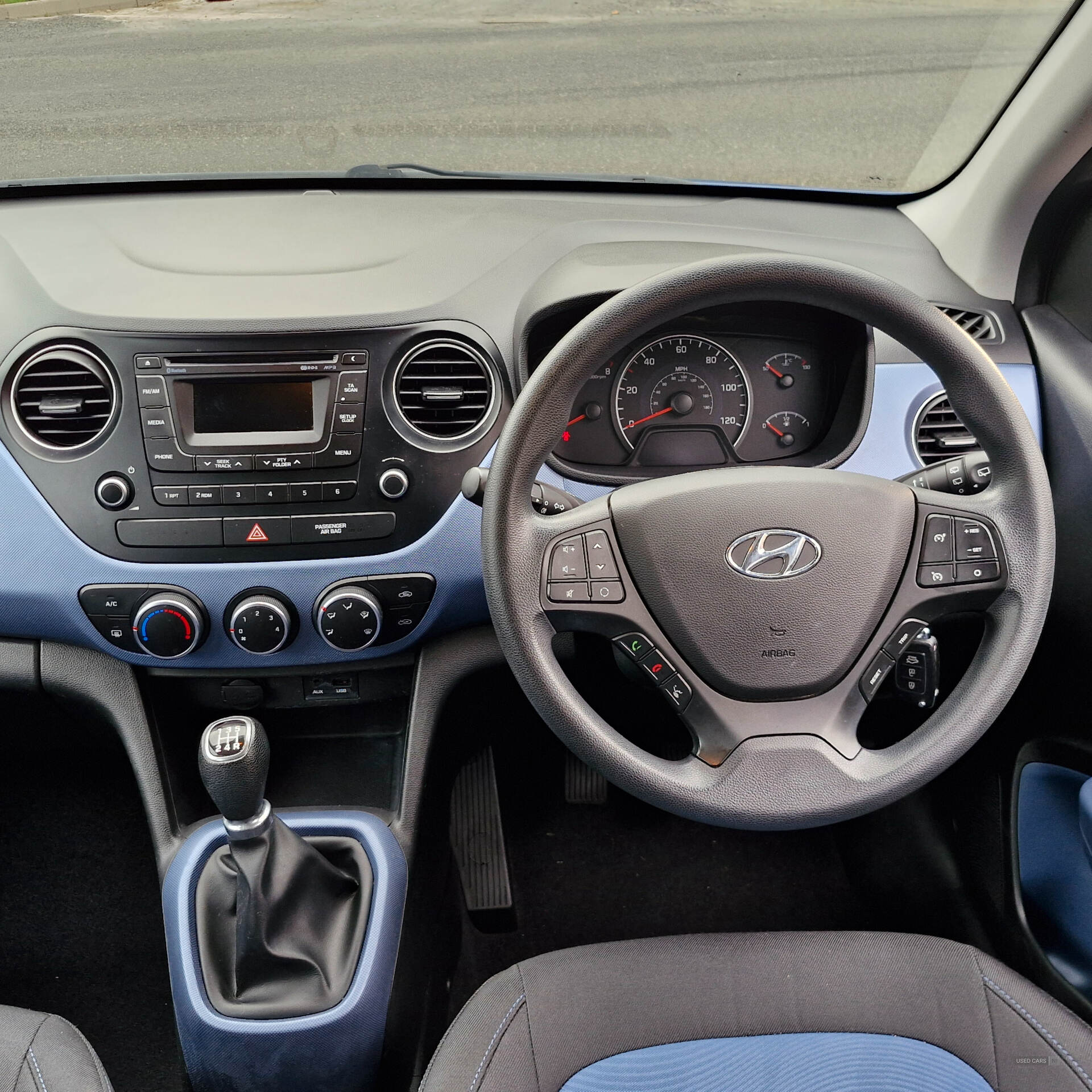 Oct 2015 Hyundai i10 1.0 Blue Drive SE 5dr