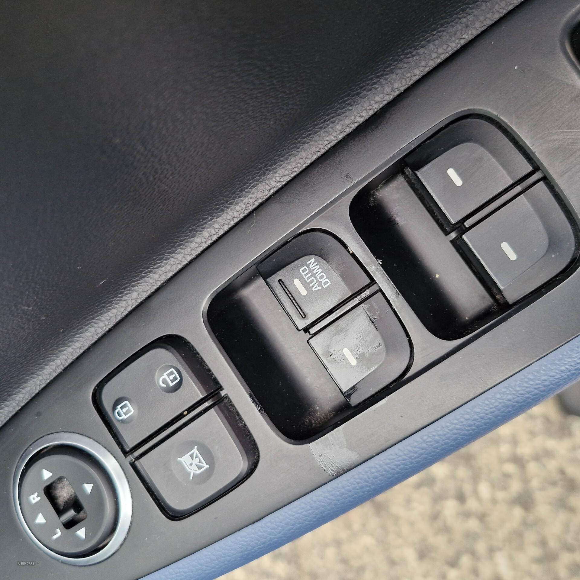 Oct 2015 Hyundai i10 1.0 Blue Drive SE 5dr