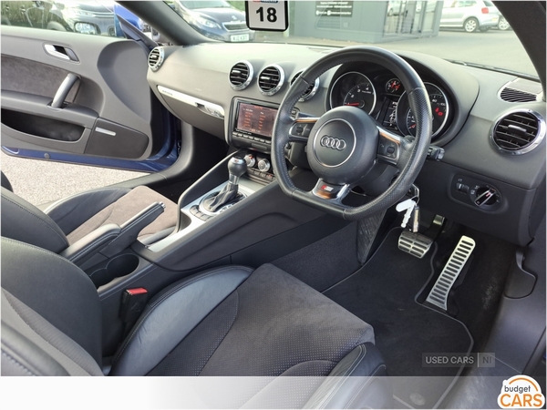 Audi TT COUPE in Down
