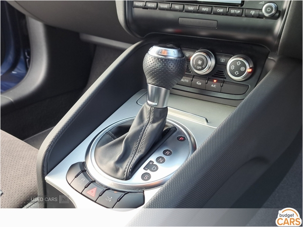 Audi TT COUPE in Down