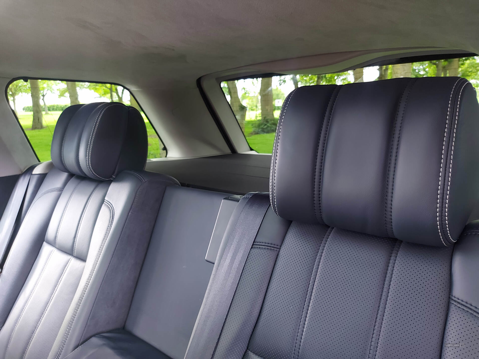 Jun 2013 Land Rover Range Rover 4.4 SDV8 Autobiography 4dr Auto