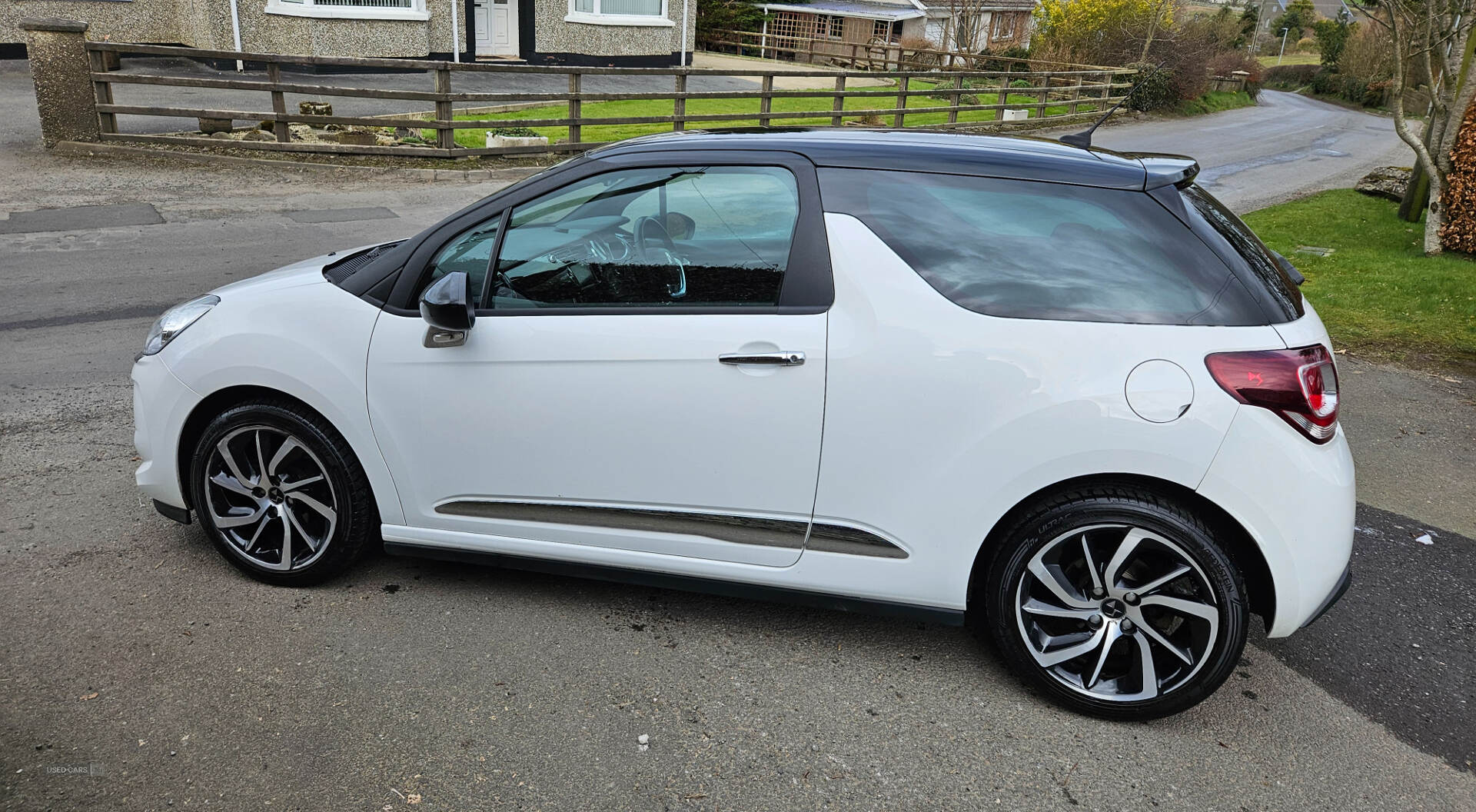 May 2018 DS 3 1.6 BlueHDi Connected Chic 3dr