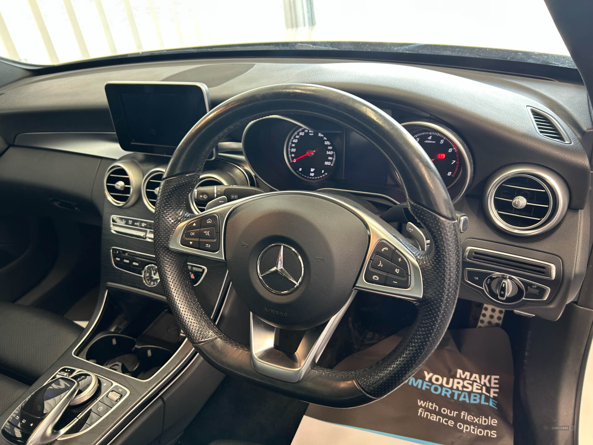 Apr 2016 Mercedes C-Class C200 AMG Line Premium 4dr Auto
